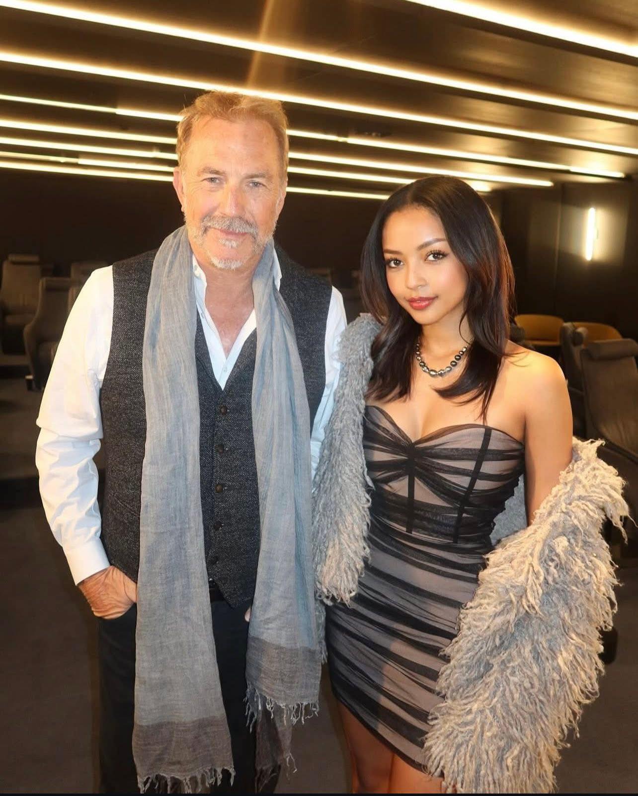 Kevin Costner :This Singer Is Said To Be His New Girlfriend