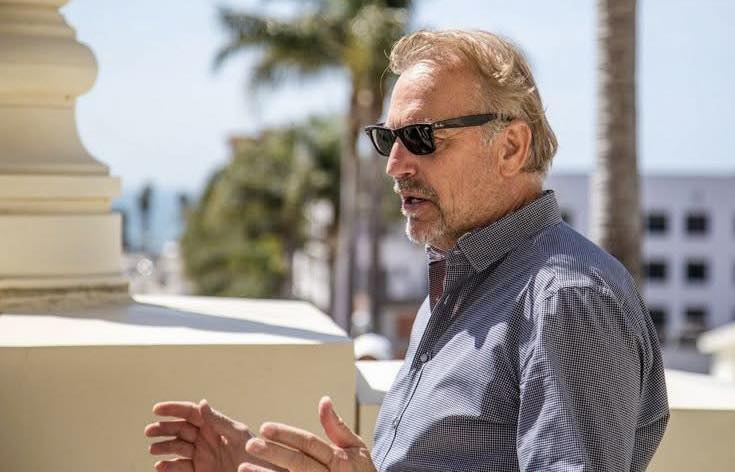 Kevin Costner’s Pals Worry He’s ‘Searching for a New Wife’ Amid Romance With Kelly Noonan Gores
