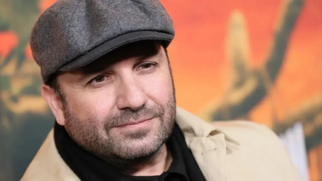 SHOCK LOSS! GH Star Brad Everett Young DEAD at 46 — Cast Left Heartbroken!
