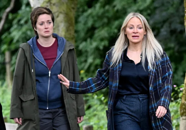 Dramatic Coronation Street pictures confirm explosive Carla, Lisa and Becky showdown