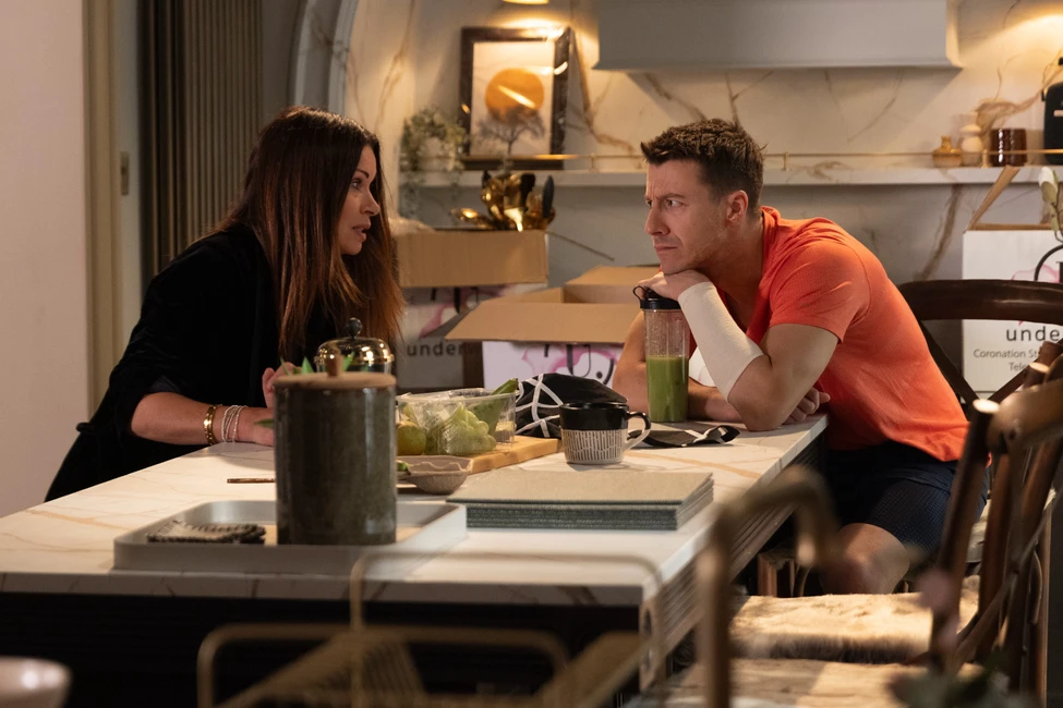 6 Coronation Street spoilers next week: Carla Connor plans big proposal for Lisa Swain
