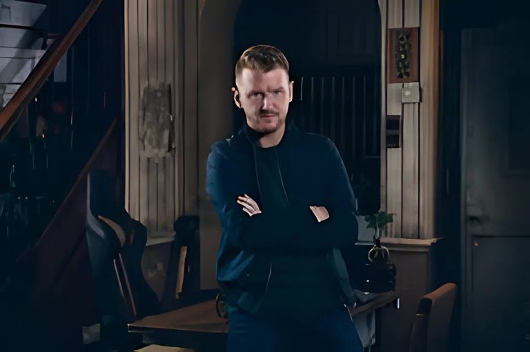 GARY BEING GARY! Coronation Street Teases Another Dark Plot As Gary Helps Helpless Resident