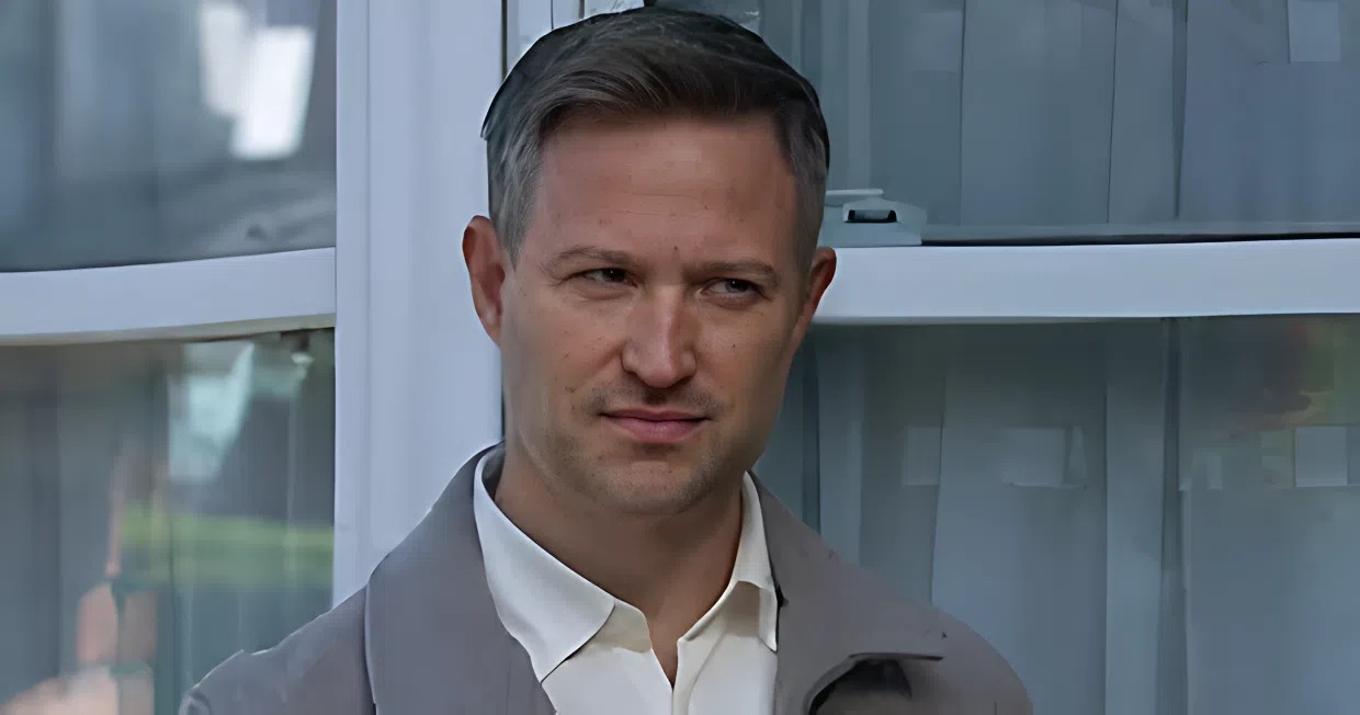 Danielle Brings Noah Down! Coronation Street Exit Sealed for Noah
