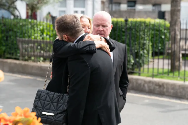 EastEnders explains how jailed Ben is able to return