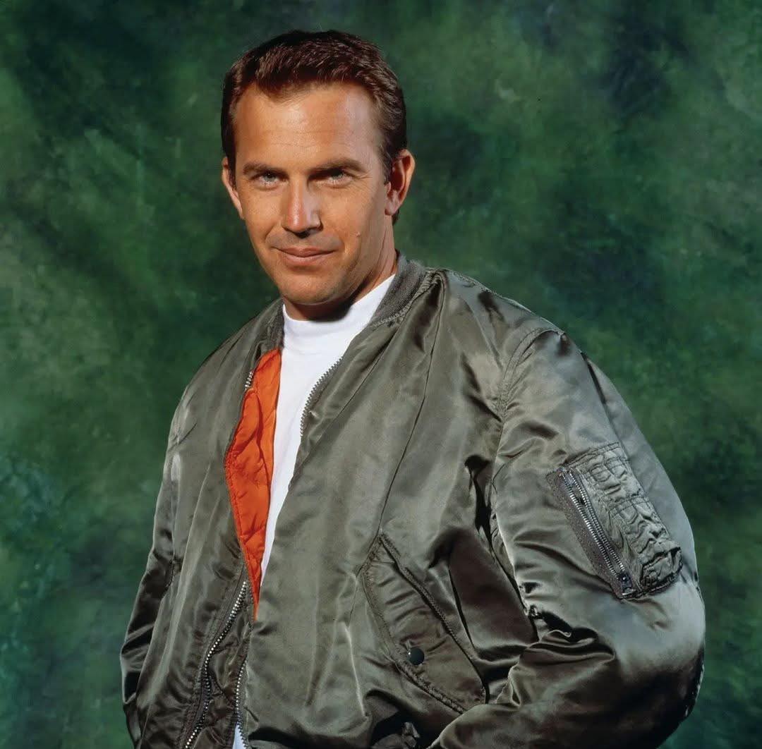 Kevin Costner’s Dark Turn: Why His 2001 Thriller Failed to Break the Good Guy Mold