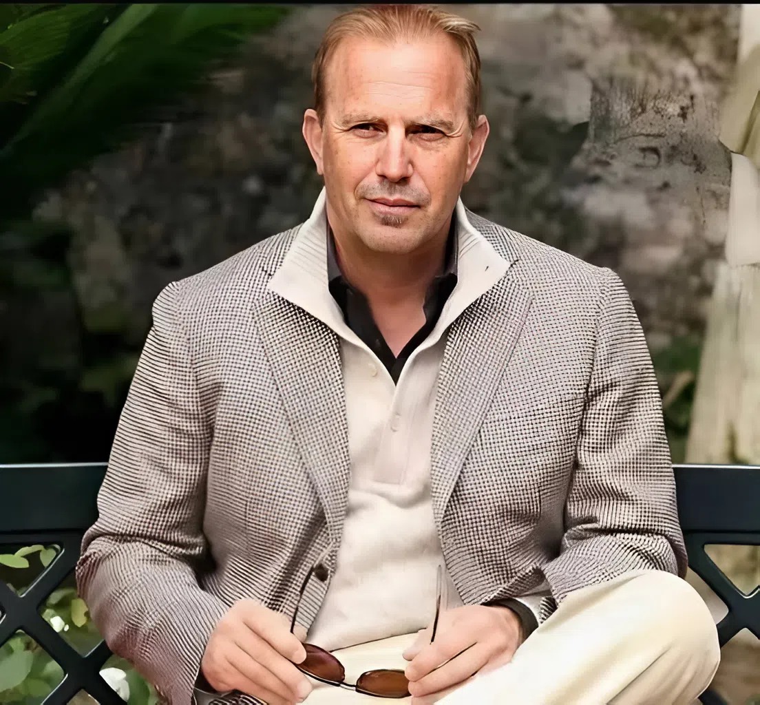 The One Big Requirement Kevin Costner Has for His New Partner