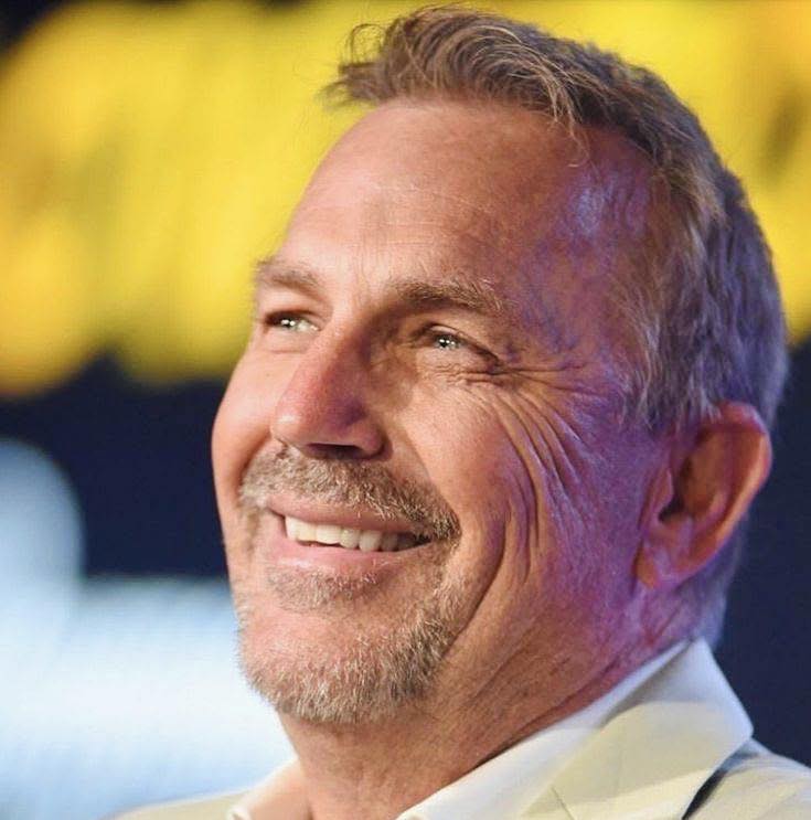 “Kevin Costner Compared Field of Dreams to His Only Horror Movie for a Bizarre Reason”