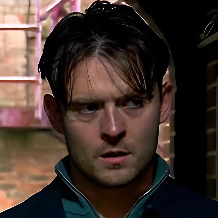 Another crime on Coronation Street as show legend is left reeling