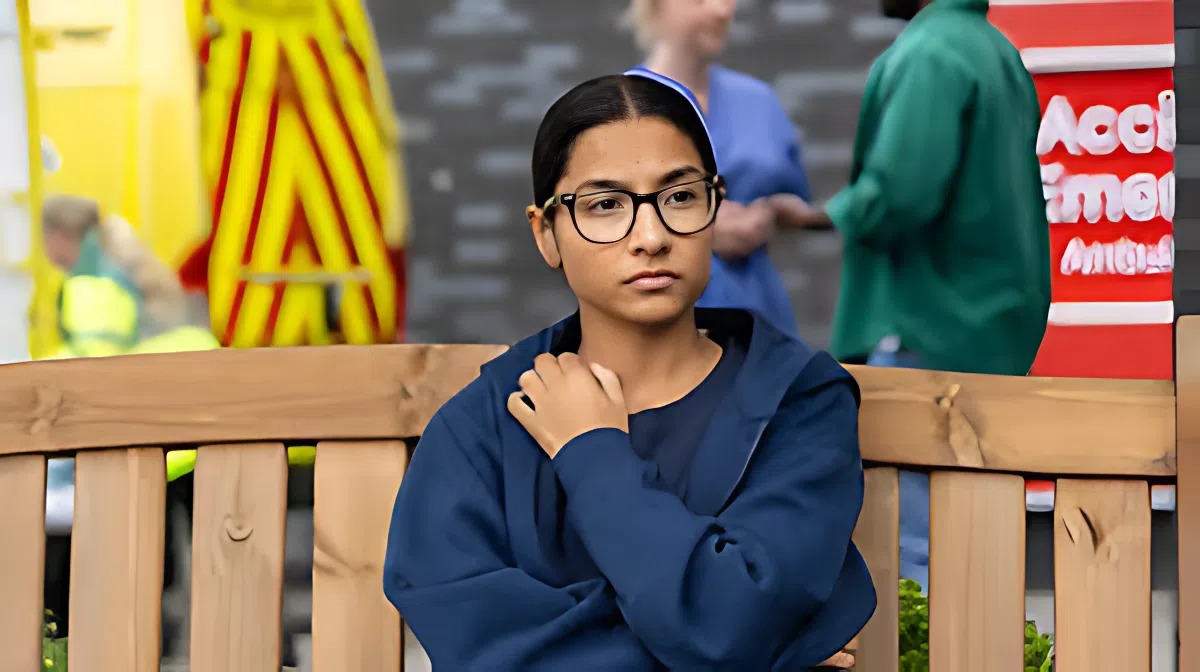 Coronation Street legend heaps praise on ‘incredible’ Tanisha Gorey amid suicide attempt story