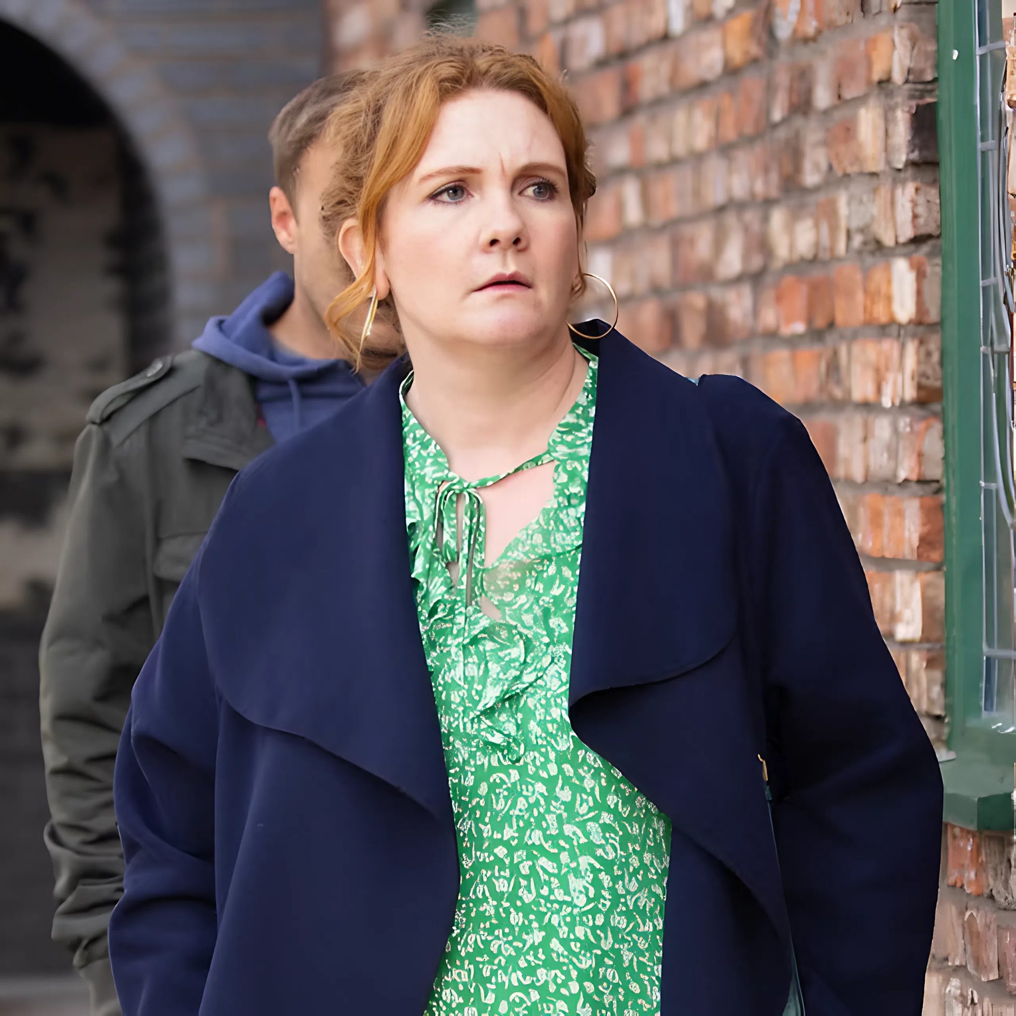 Tyrone and Fiz targeted in frightening attack in Coronation Street