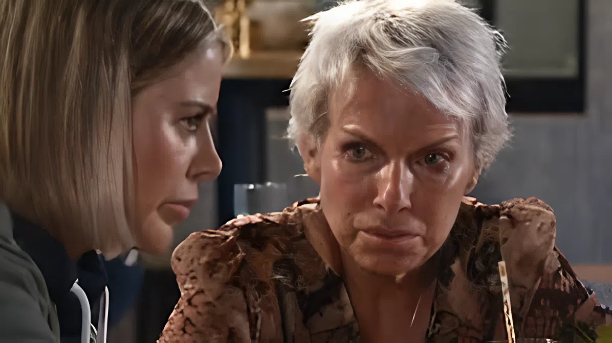 Debbie confronts Abi in Coronation Street as a crime truth comes to light