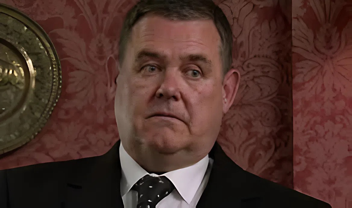 Christina causes George to lose his stiffy in Coronation Street and he’s gutted