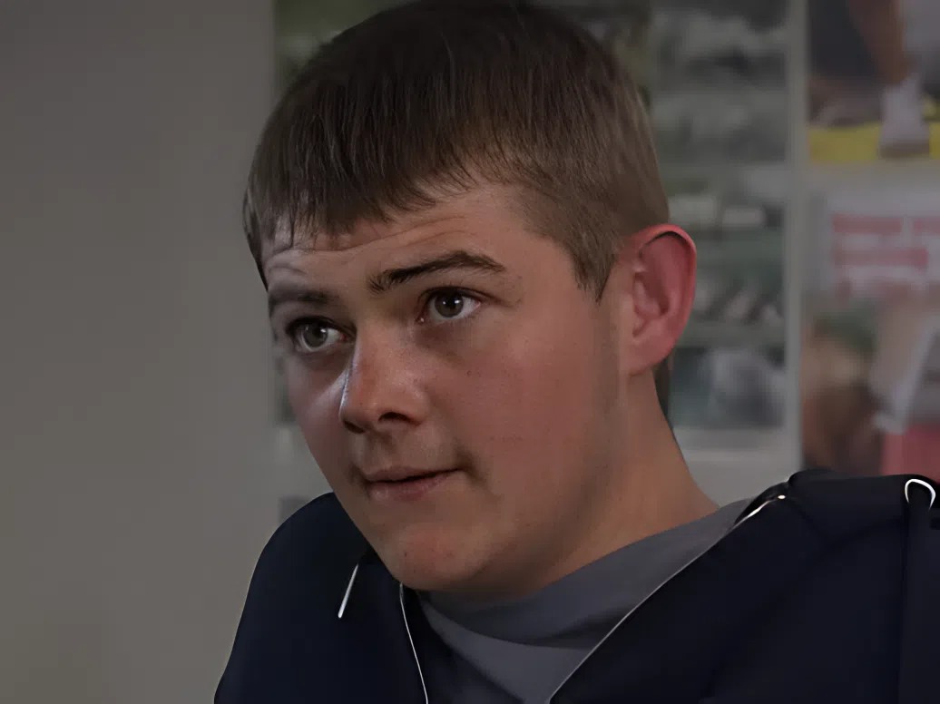 Chilling Ray and April scenes as Dylan faces danger in Emmerdale ITV release