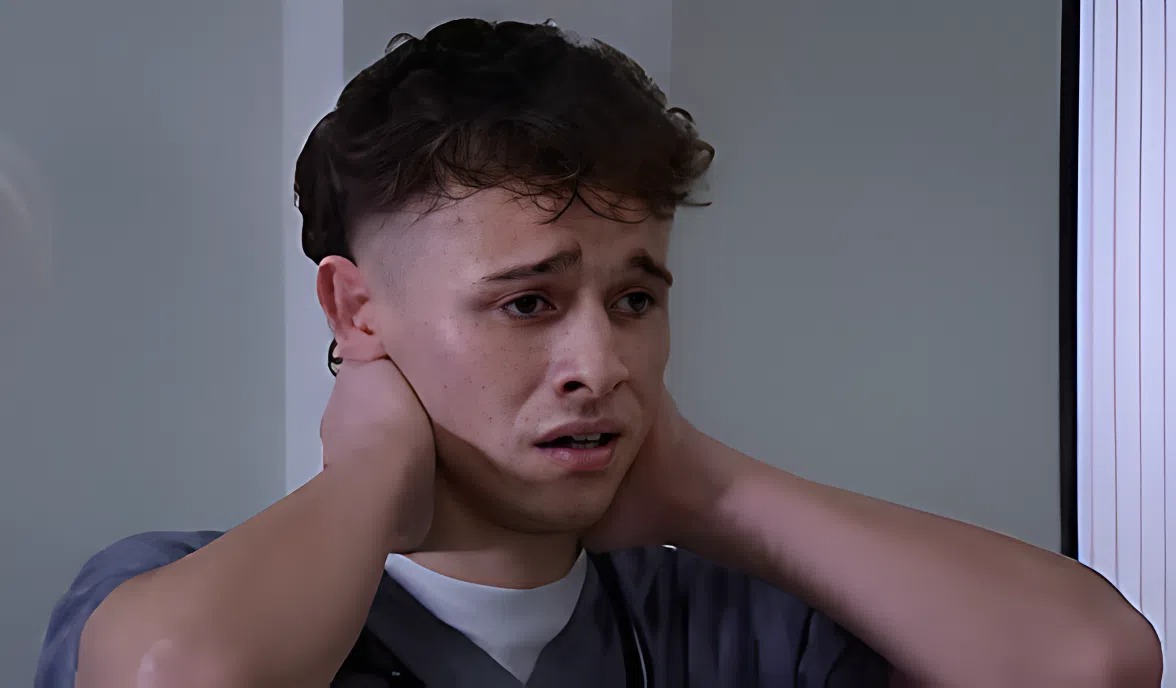 Jacob catches lying Charity in hospital drama in Emmerdale