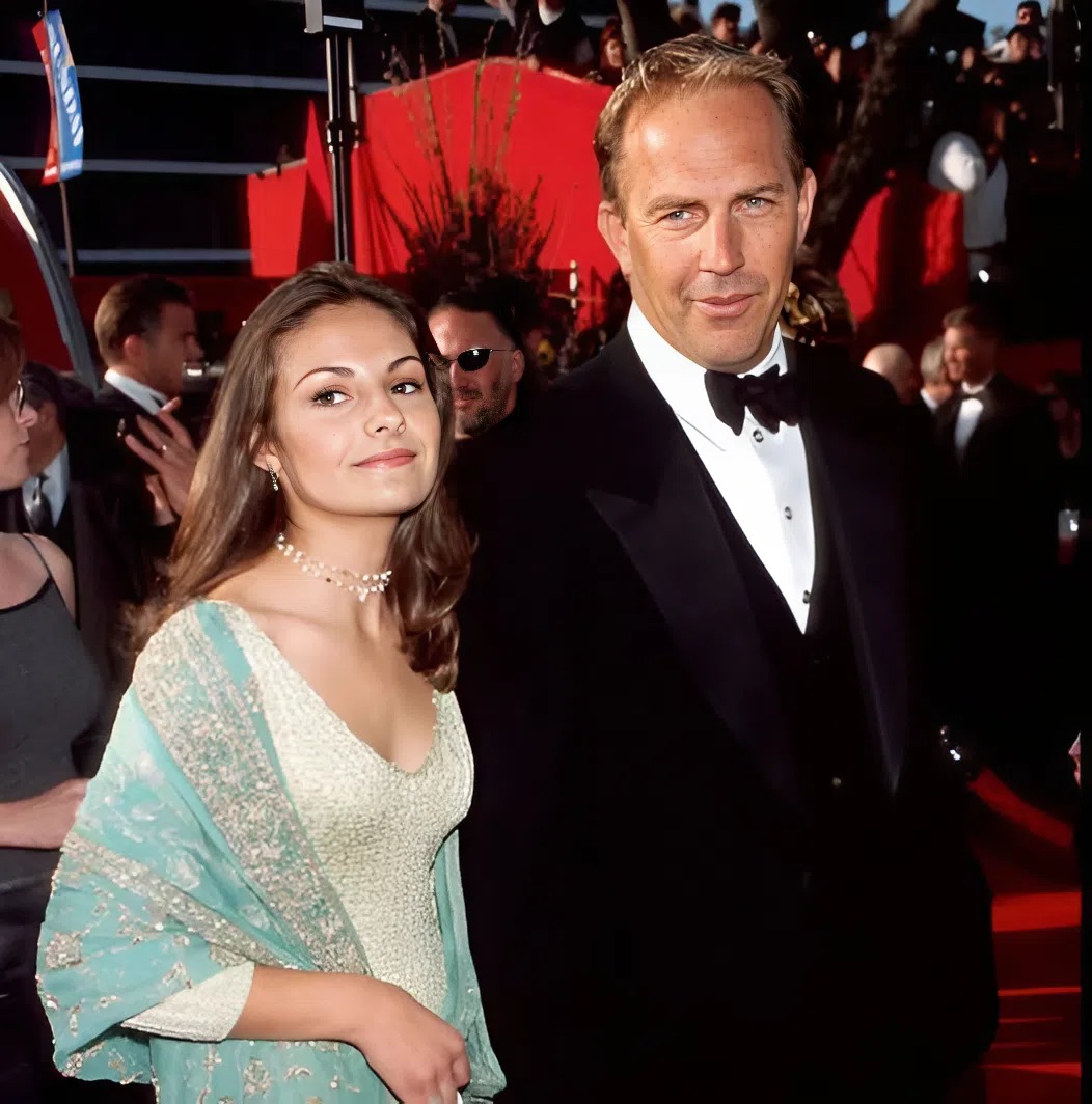 Singer Linked as Kevin Costner’s New Girlfriend