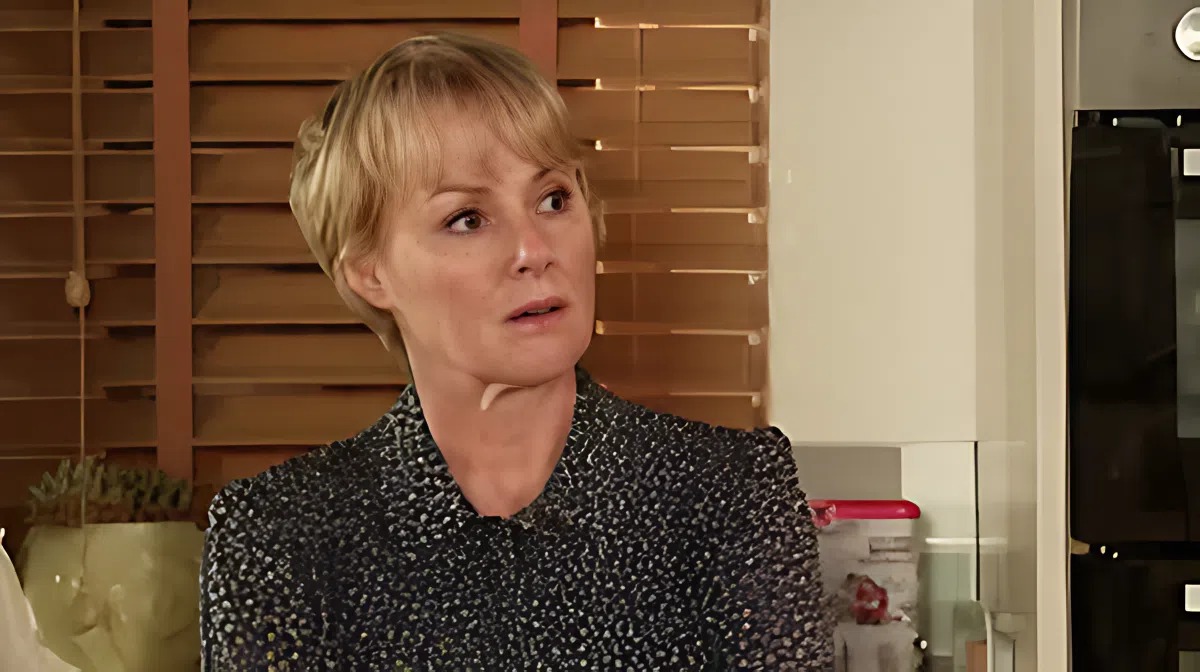 Sally fears the worst in Coronation Street as Kevin makes two shocking decisions